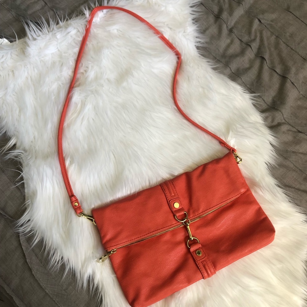 STEVE MADDEN CORAL/ORANGE CROSS BODY BAG